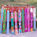 In der Julibäumswoche wurden Zaunslatten von den Kindern gestaltet