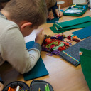 Kreativprojekt_SteinMalEins_Paradies_Arbeit mit Filz.jpg