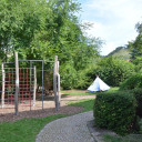 Der Gartenbereich auf dem Schulhof in Lobeda.