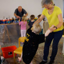 Schwabenhaus_PJ Inklusive Bretterkunst_Fußmalerei